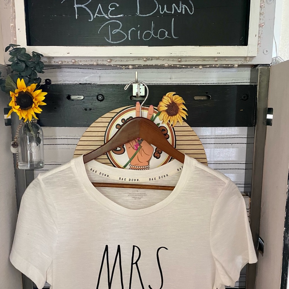 RAE DUNN~ White T-shirt with Black MRS. script
